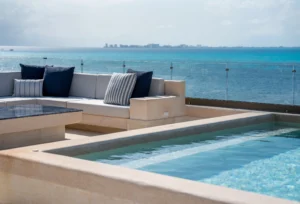 PENTHOUSE CON VISTAS UNICAS EN ISLA MUJERES, ARTILA.